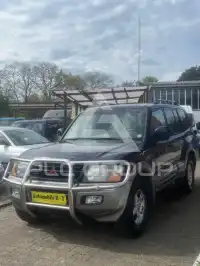 2002 Mitsubishi PAJARO
