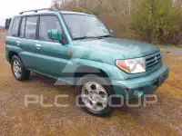 2002 Mitsubishi PAJARO