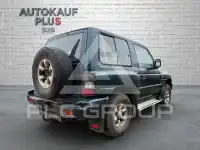 2002 Mitsubishi PAJARO