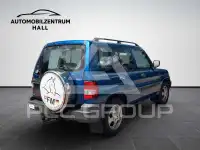 2002 Mitsubishi PAJARO