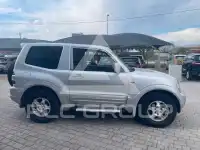 2002 Mitsubishi PAJARO
