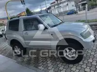 2002 Mitsubishi PAJARO