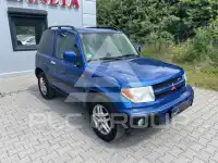 2002 Mitsubishi PAJARO