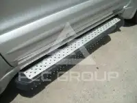 2002 Mitsubishi PAJARO