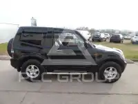 2002 Mitsubishi PAJARO