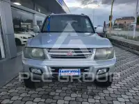 2002 Mitsubishi PAJARO