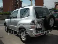 2002 Mitsubishi PAJARO