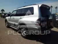 2002 Mitsubishi PAJARO