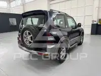 2002 Mitsubishi PAJARO