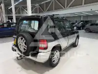 2002 Mitsubishi PAJARO