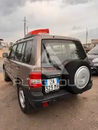2002 Mitsubishi PAJARO