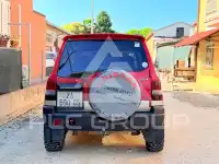 2002 Mitsubishi PAJARO