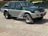 2002 Mitsubishi L200