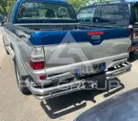 2002 Mitsubishi L200