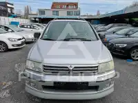 2002 Mitsubishi Space Wagon