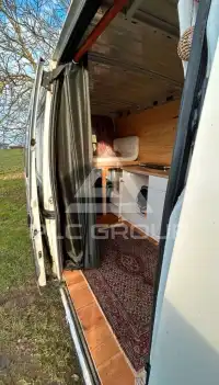 2002 Nissan Interstar