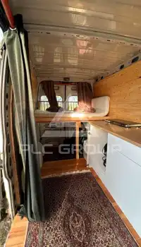 2002 Nissan Interstar
