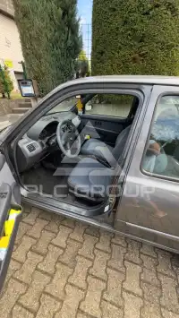 2002 Nissan MICRA