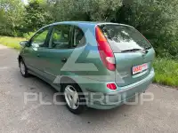 2002 Nissan ALMERA