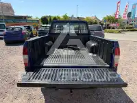 2002 Nissan Navara