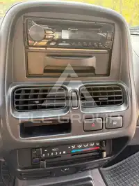 2002 Nissan KICKS