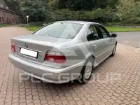 2002 BMW 525