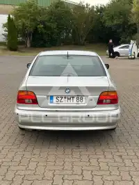 2002 BMW 525