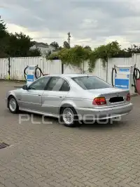 2002 BMW 525