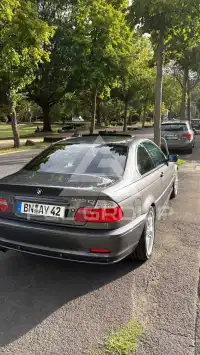 2002 BMW 320