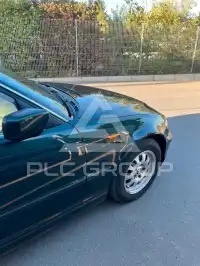 2002 BMW 320