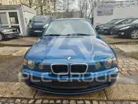 2002 BMW 320