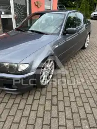 2003 BMW 320