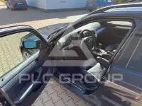 2002 BMW 330