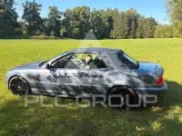 2002 BMW 330