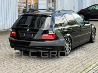 2002 BMW 330