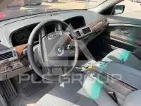 2002 BMW 735