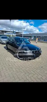 2002 BMW 318