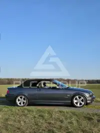 2002 BMW 318