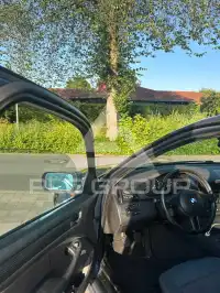 2002 BMW 318