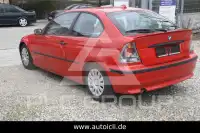 2002 BMW 318