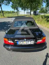 2002 BMW 318