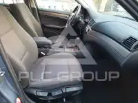 2002 BMW 318