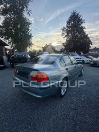 2002 BMW 318