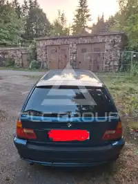 2002 BMW 318