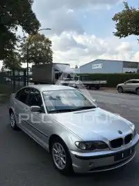 2002 BMW 318