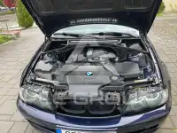 2002 BMW 318