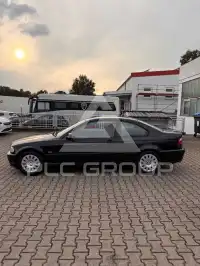 2002 BMW 318