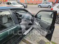 2002 Mazda 323