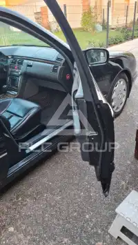2002 Mercedes Benz E 320