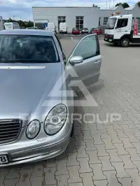 2002 Mercedes Benz E 320